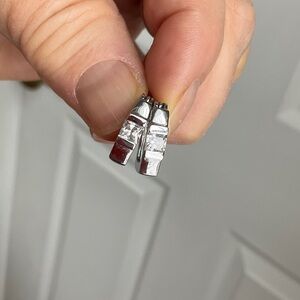 Sterling square hoops